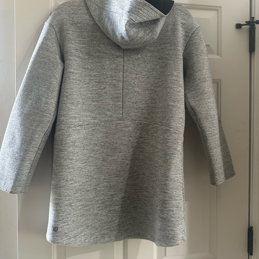 Lululemon Jacket - Picture 3 of 4